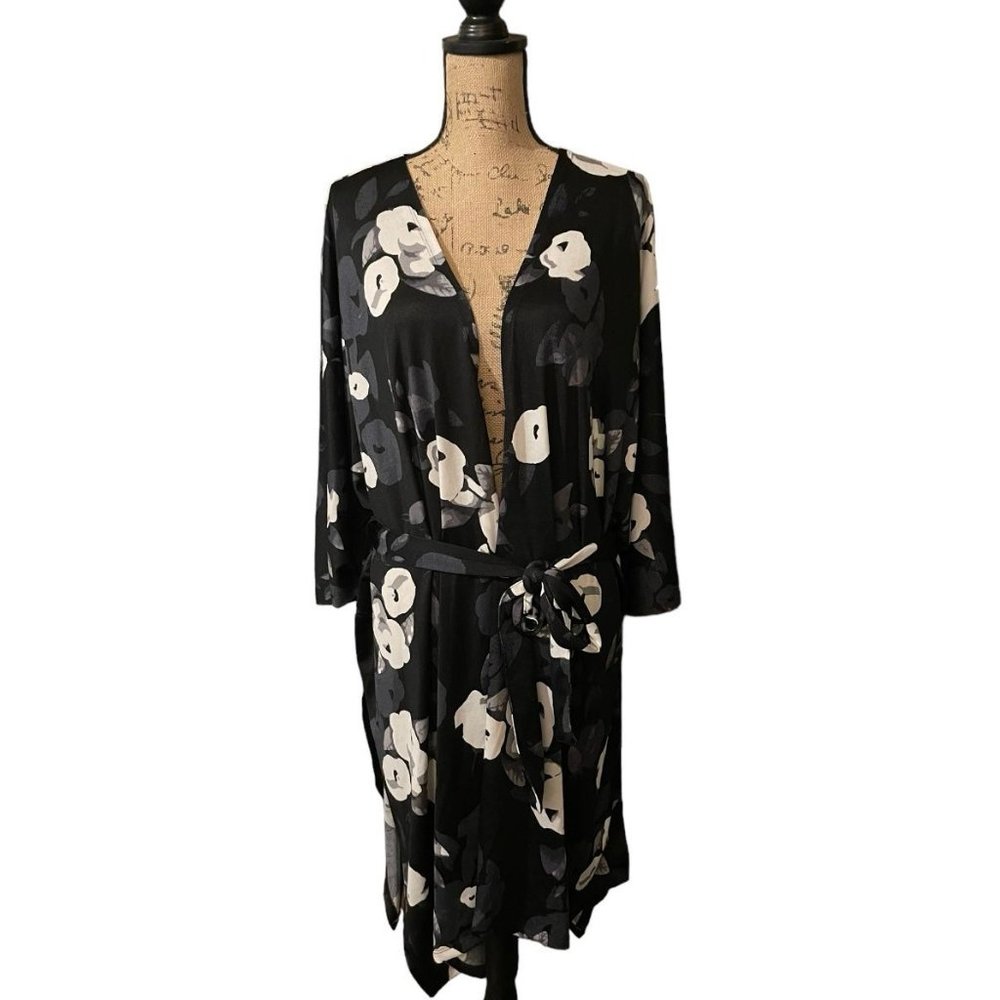 LuLaRoe Savannah Kaftan
